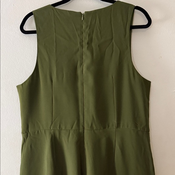 Antonio Melani Sleeveless Wide-Leg Jumpsuit Olive Green - Size 14 - Picture 6 of 7